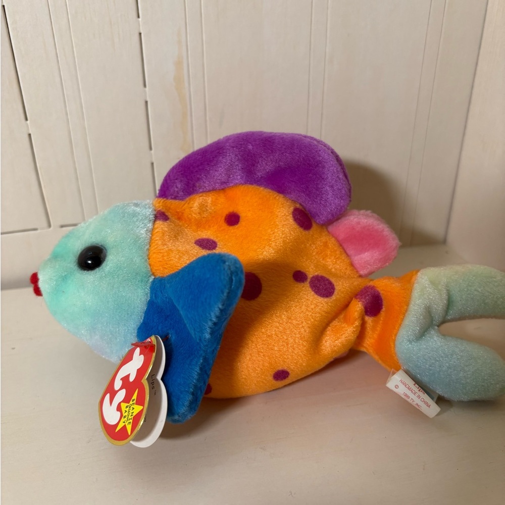 Ty beanie baby “Lips”